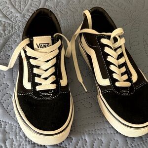 Vans Women's Classic Black and White Sneakers